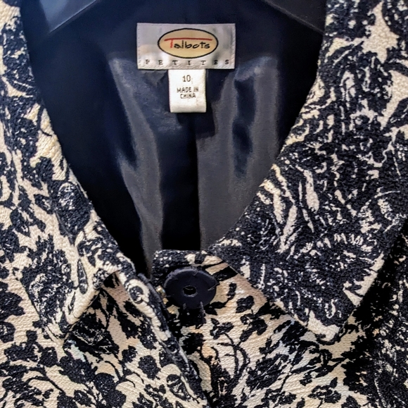 Talbots Petite Size 10 Navy/White Floral Blazer Jacket - Picture 7 of 11